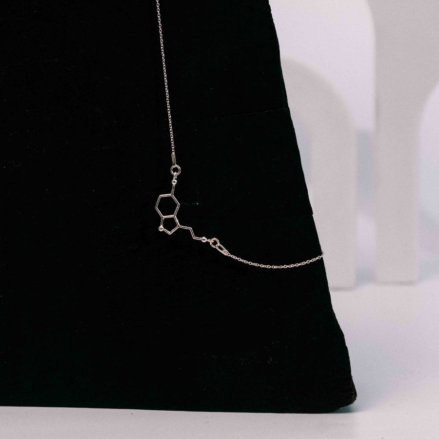 Colier din argint simbol serotonina -  Atelier Bijuterii Nimba 